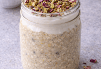 Vanilla Rose Protein Overnight Oats