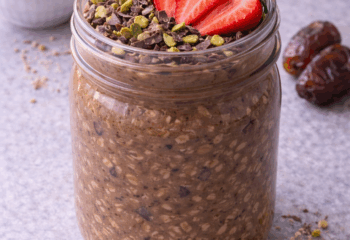 Dubai Chocolate Overnight Protein Oats